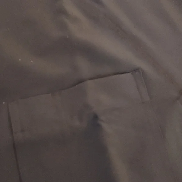 Essential Threads Welby mens Scrubs set - Picture 13 of 16